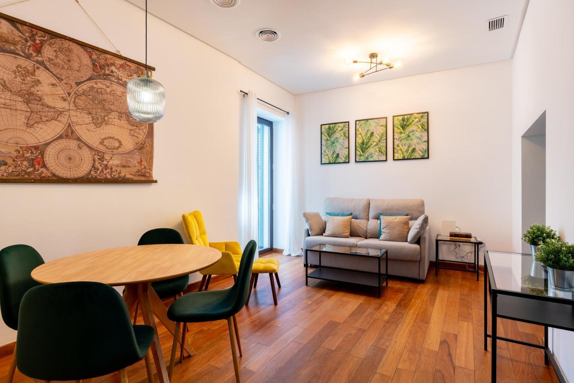 Apartament Ry Aparcamiento Incluido Junto A Catedral Ideal Parejas Sevilla